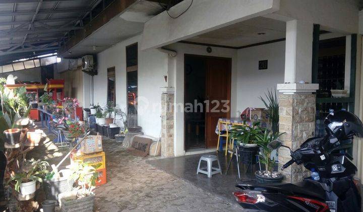 Rumah Tua Area Jl. Kembar Bisa Dibangun Menjadi 2 Rumah, Bandung 1