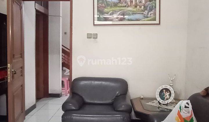 Jarang Ada! Rumah Tengah Kota Akses 2 Mobil Dekat Stasiun Bandung 2