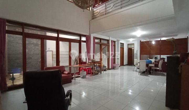 Rumah Bisa Untuk Usaha atau Kantor Area Setrasari Pasteur Bandung 1