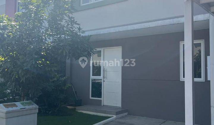 Rumah Modern Keluarga Muda 2 Lantai Dayana Summarecon Bandung 1