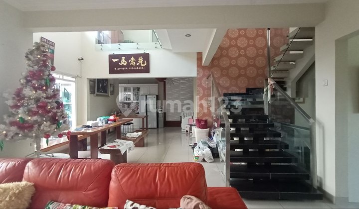 Rumah 5 Kamar Minimalis Modern Terusan Sutami Bandung Pasteur