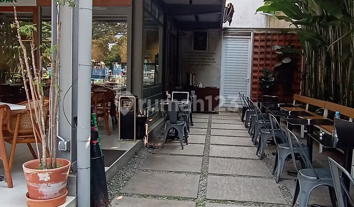 Modern Commercial Building Strategic Location Dago Wing 2