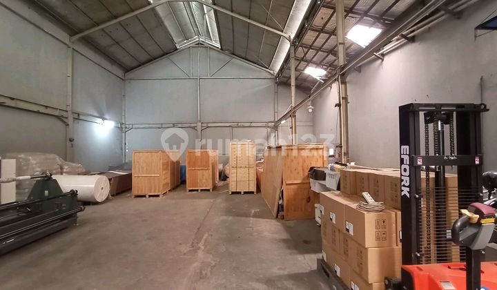 Gudang Dan Kantor Siap Pakai Mainroad Muh Toha Dekat Tol