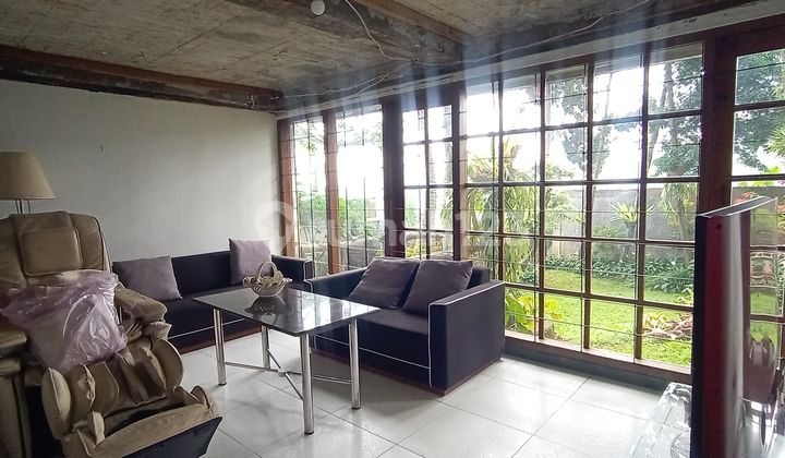 Rumah Vintage Terawat Cocok Untuk Cafe Bukit Pakar Dago 1