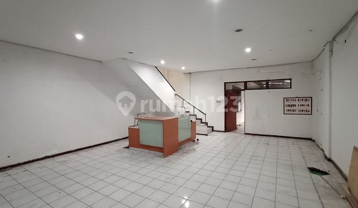 Ruko Dekat Bca Lebar Muka Besar Komplek Batununggal Indah 2