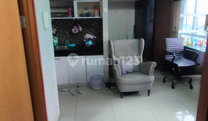 2 Bedroom Furnished Apartment Needs Minor Renovation 2
