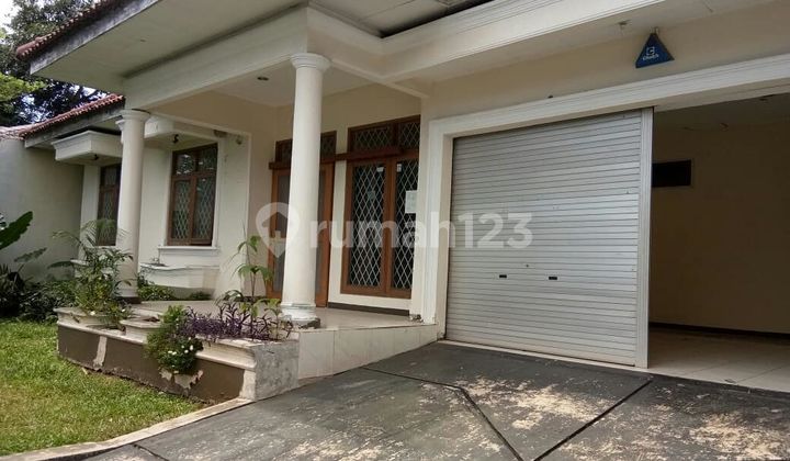Unfurnished Freehold House on Jl. Bungur, Kemang, South Jakarta