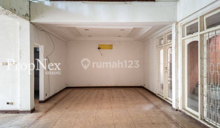 Rumah 2 Lantai Butuh Renovasi di Cipaku, Jakarta Selatan 2