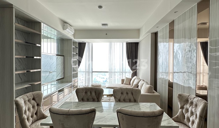 Apartment 3 BR Furnished Empire Tower 2