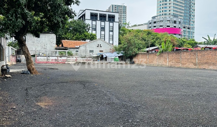 Land on Jl. Tb Simatupang, Tanjung Barat, Jagakarsa, 1014.0 m²