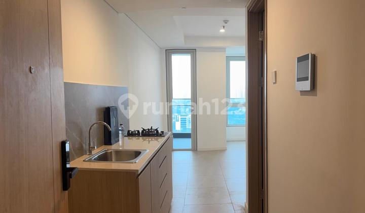 Apartemen Studio Unfurnished Bagus di Antasari Place 2