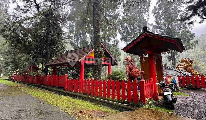 Villa in Megamendung Fully Furnished 1650.0 M² HGB