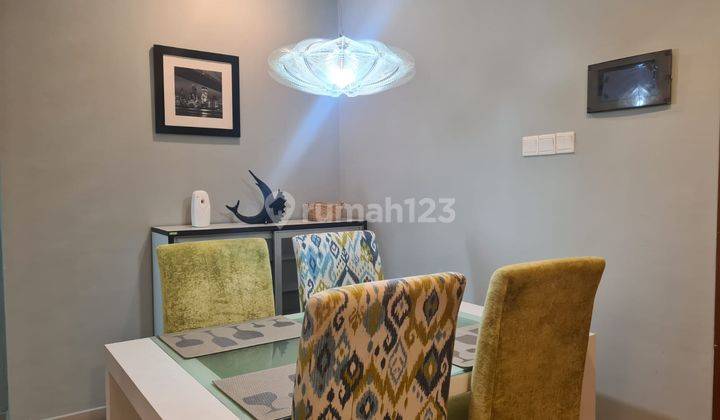 Apartement Hampton Park 2 BR Furnished Bagus 2