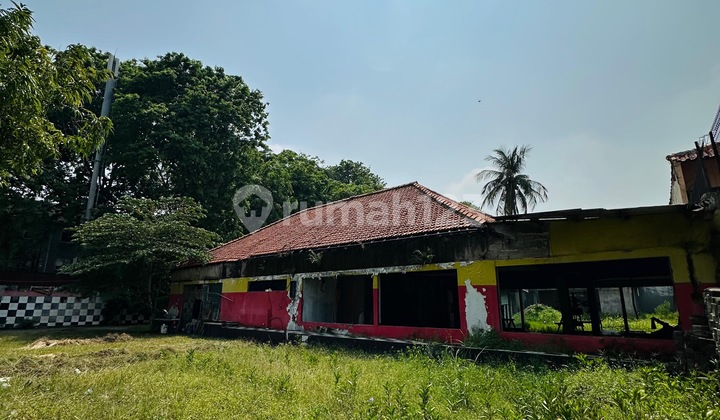 Land 1658 m2 SHM Kemang, South Jakarta, Roadside.