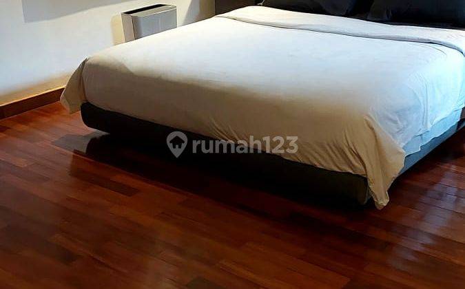 Rumah 2 Lantai Bagus SHM di Kemang Selatan, Jakarta Selatan 2