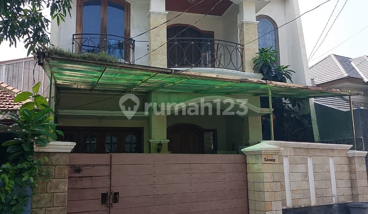 Shm House In Kemang South Jakarta Requires Minimal Renovation