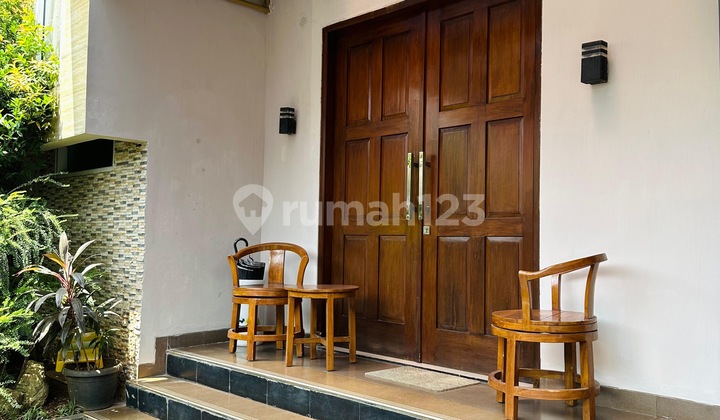 House Needs Minimal Renovation, Freehold Title, Cilandak, South Jakarta.