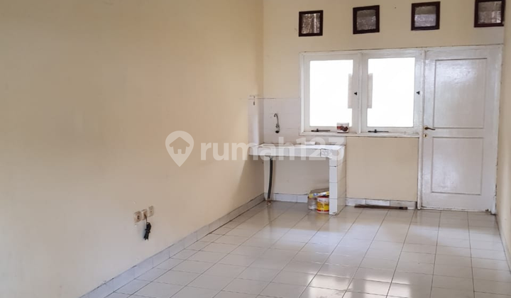 FOR RENT: House in Puri Gardena, Kalideres, West Jakarta. 2