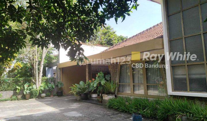 Langka Rumah 2 lantai di Supratman Mainroad Prime kotak 1