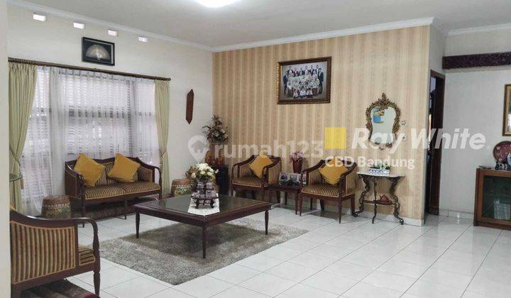 Langka Rumah 2 lantai di Supratman Mainroad Prime kotak 2