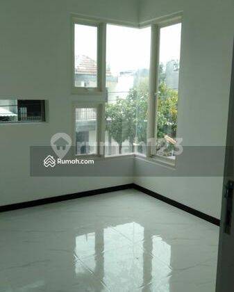 Rumah Baru Gress Minimalis Baruk Pondok Nirwana, Surabaya 8