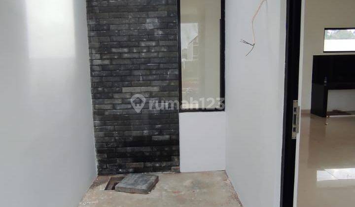 Rumah Cantik Minimalis Modern di Lingkungan Sejuk BSB Mijen  (10.176-LIS) 2
