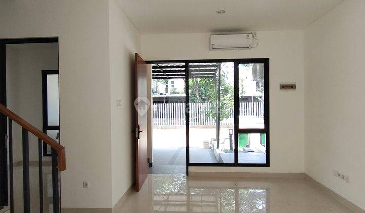 Rumah Jgc Cluster Jura 2