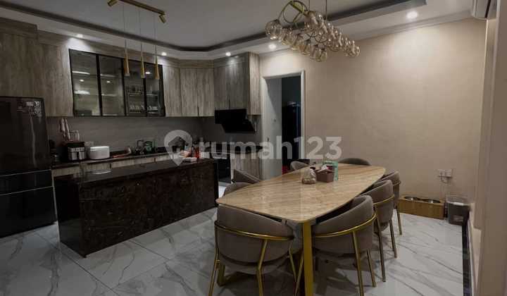 Rumah Puri Mansion Jakbar Rumah Puri Mansion Jakbar