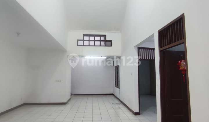 Rumah di Citra 3 Jakarta Barat Lokasi Strategis Nego 2