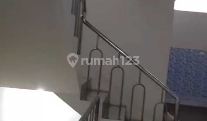 Ruko 3 Lantai di Duri Kosambi Raya Jakarta Barat Strategis Nego