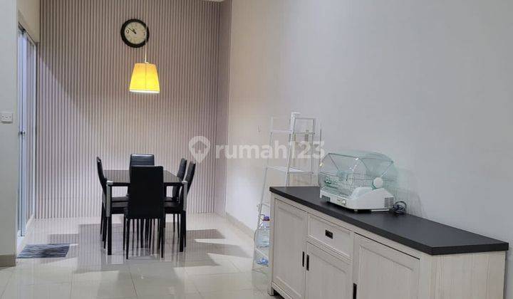 Dijual Rumah Bagus Dan Sangat Terawat di Taman Palem Lestari Nego 2