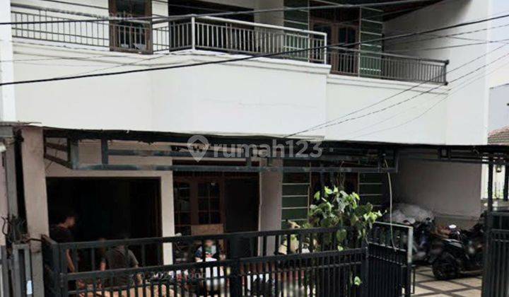 Rumah 2 Lantai di Taman Meruya Ilir Siap Huni Harga Oke  1