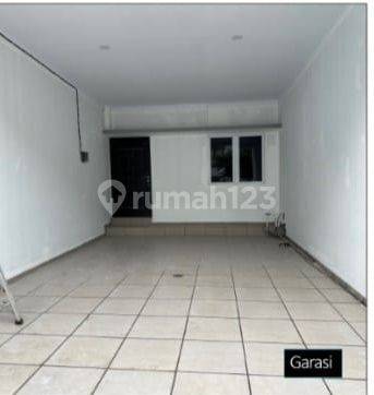 Rumah Baru 3 Lantai di Tanjung Duren Jakarta Barat Strategis 2