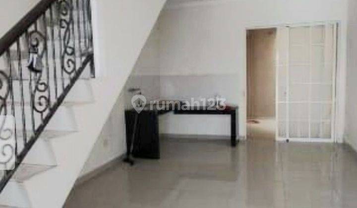 Rumah Green Lake City Cluster West Europe 4x15 Danau ,Tangerang Jakarta Barat 1