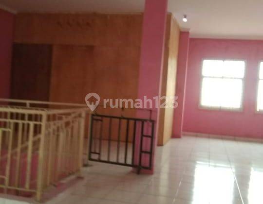 Ruko 2 Lantai Siap Pakai di Sepatan Tangerang Lokasi Strategis  2