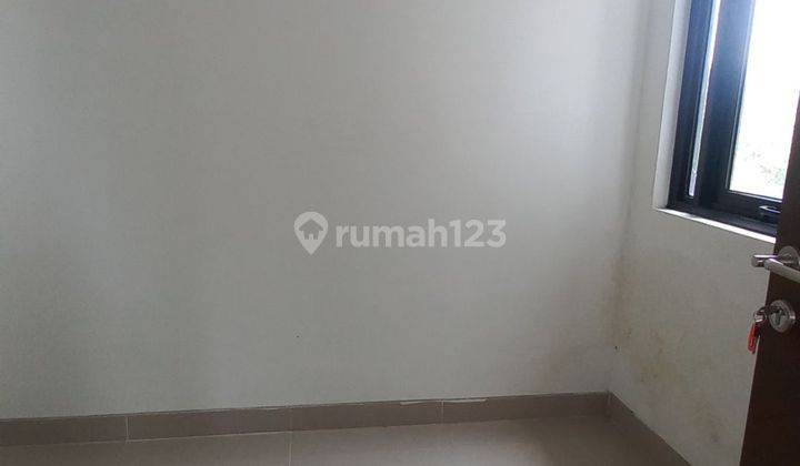 Rumah 2 lantai di cluster Oxalis Metland Puri Jakarta Barat Tangerang 2