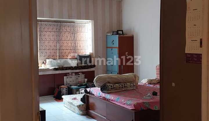 Gercep Super B U! House in Metro Permata 1, West Tangerang, Jakarta. 2