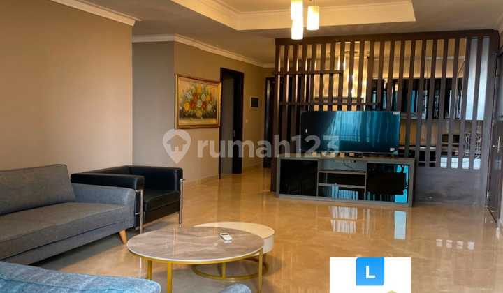 Newly Renovated Apartment Residence 8 Senopati 3+1 Bed Size 255m2 Private Lift Newly Renovated Apartment Residence 8 Senopati 3+1 Bed Size 255m2 Private Lift