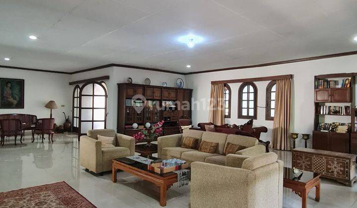 Dijual Rumah Classic di Kebayoran Baru Jakarta Selatan 2