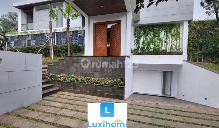 Dijual Rumah Baru Modern Tropical Type Hook 3 Lt Semi Furnish, di Pondok Indah 2