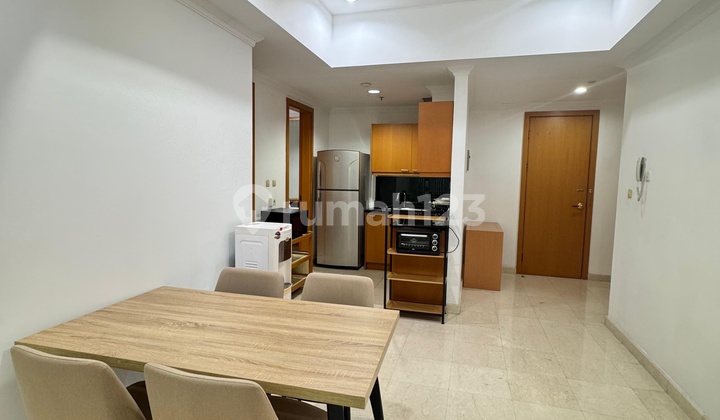 For Rent: Sudirman Mansion SCBD Apartment, South Jakarta, 2 Bedrooms, Size 80m², Furnished, High Floor 2