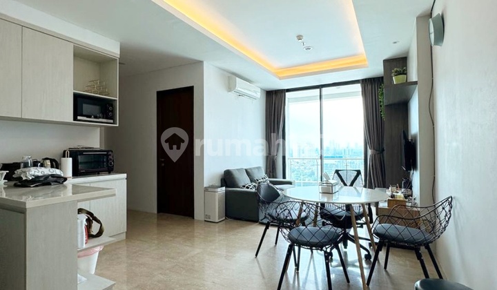 Dijual Apartemen Veranda Best Deal!! 2 Bed Size 94Sqm Furnished, Middle Floor