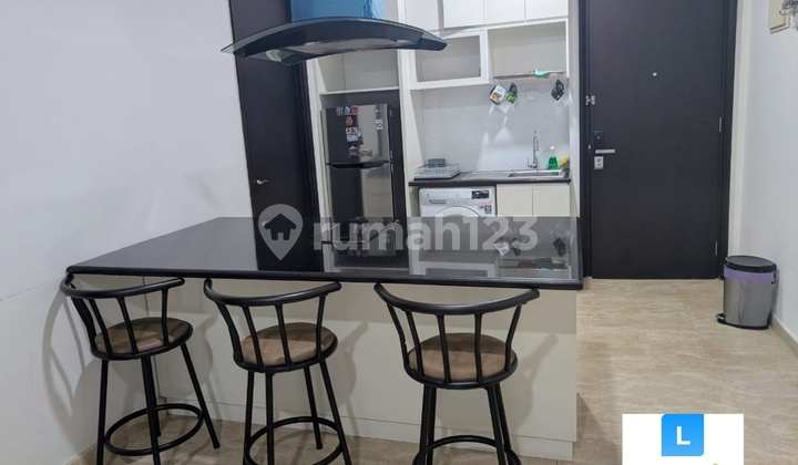Disewakan Apartemen Sudirman Suites Size 64M Full Furnish 2 Bedroom Dekat dengan Pusat Perbelanjaan 2