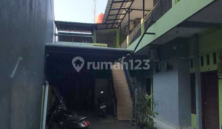 Price Drop, 2-Story Boarding House for Sale, Still Active on Sutawinangun Street, Cirebon City, Features 11 Rooms & 1 Pavilion