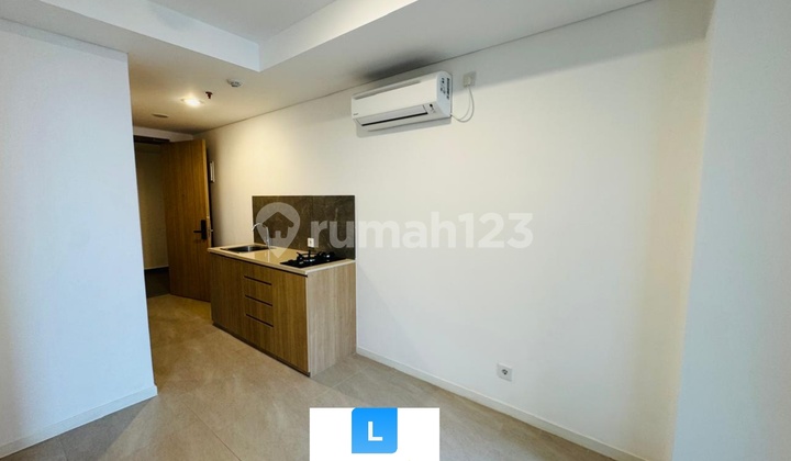 Dijual Cepat BU !! Apartemen Antasari Place 1 BR Sz 45m2 Unfurnish High Floor View Simatupang 2