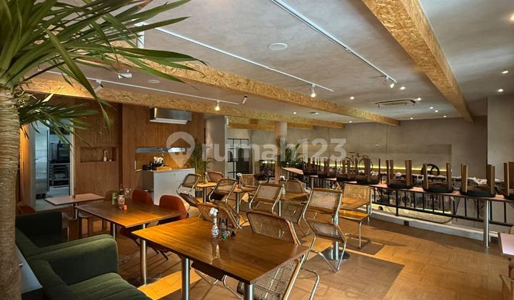 Turun Harga, For Sale! Bangunan Komersil 3lantai Ada Lift, Lokasi Prime Area Di Kebayoran Baru, Jakarta Selatan