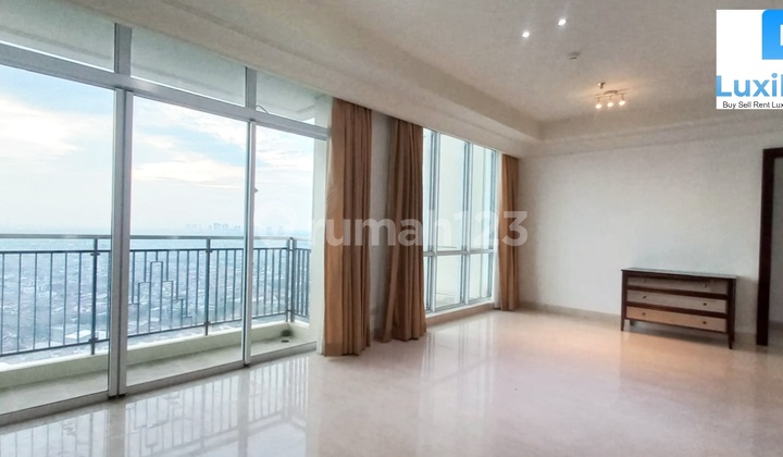 Disewakan Apartemen Pakubuwono View Size 180M2 3Bedroom Semi Furnished 2