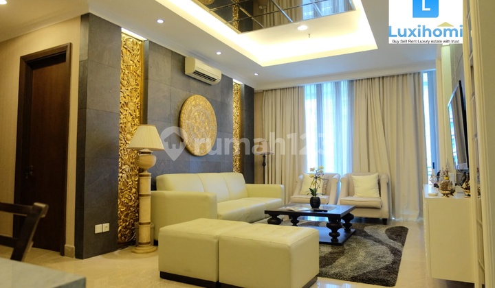 Disewakan Apartemen Residence 8 Senopati, Jakarta Selatan 3 Bed Private Lift Luas 180M2 Furnished 2