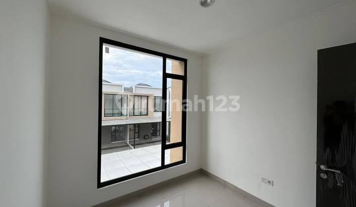 Disewakan rumah 2br pik2 2