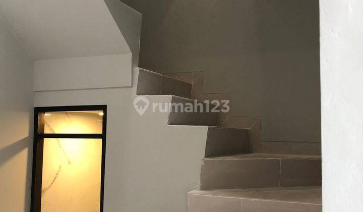 Dijual Rumah Baru di Muara Karang 2